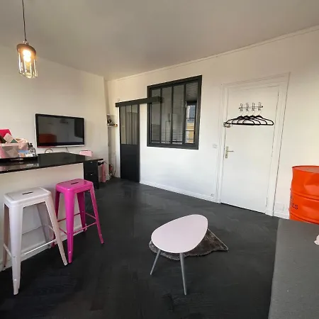 « l' Apart » Plein Centre Apartment *